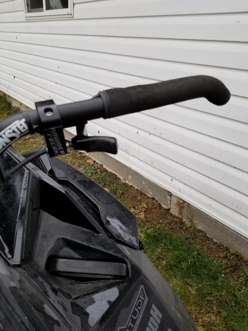 Borch Edition Thumb Throttle